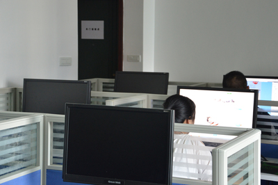 重慶網(wǎng)店培訓(xùn)，一站式掌握電商運(yùn)營 從裝修到優(yōu)化，學(xué)會(huì)為止